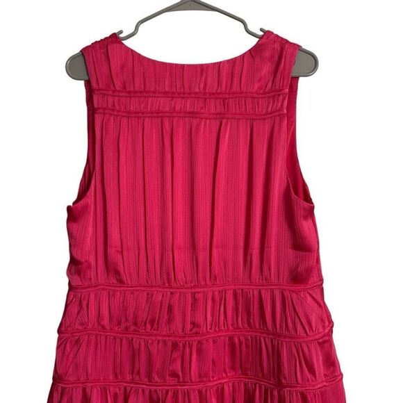 Trina Turk 'Islander' Georgette Shirred Satin Sleeveless Dress in Watermelon 14 - Picture 7 of 11